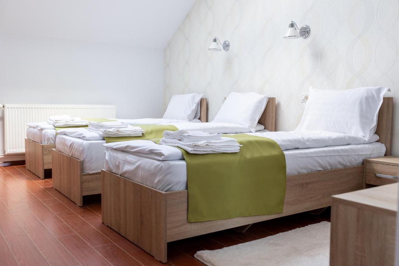 Marconi Guesthouse Hunedoara Dış mekan fotoğraf