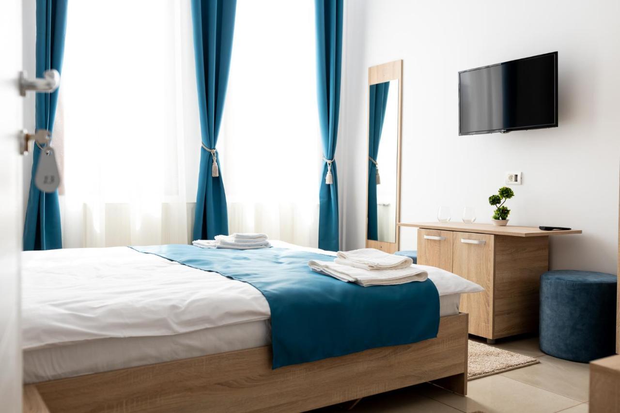 Marconi Guesthouse Hunedoara Dış mekan fotoğraf