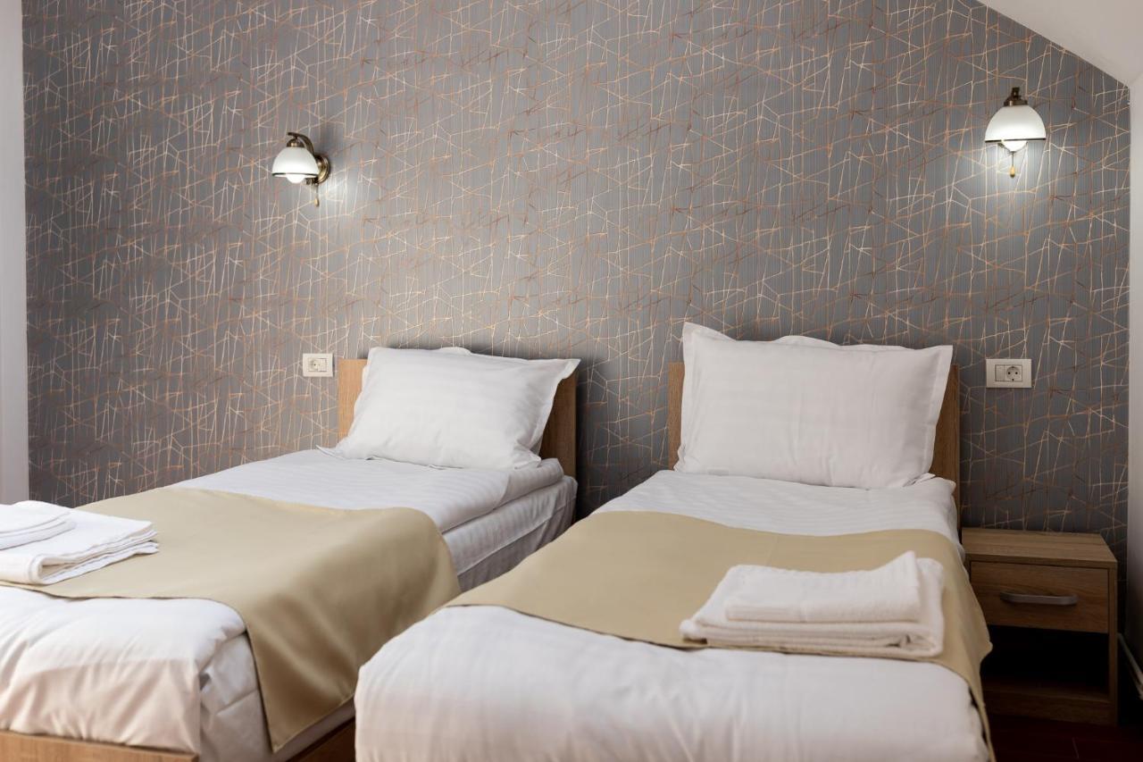 Marconi Guesthouse Hunedoara Dış mekan fotoğraf