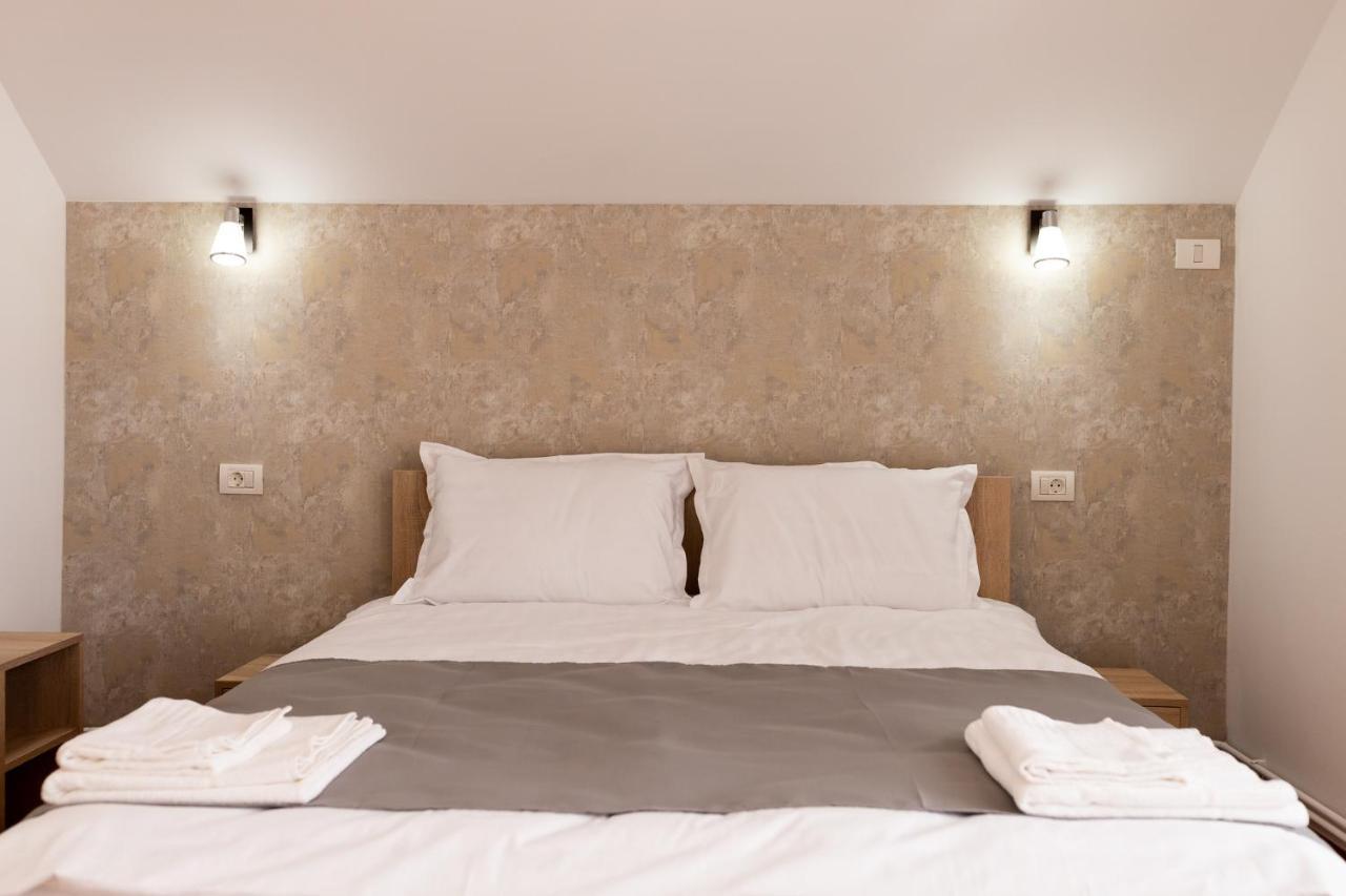 Marconi Guesthouse Hunedoara Dış mekan fotoğraf